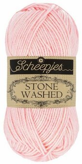 Scheepjes Stone Washed rose quartz 820