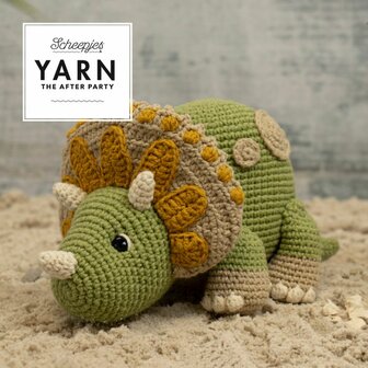 Trico Triceratops van Scheepjes Softfun garen pakket met oogjes en vulling + gratis patroon YARN The After Party nr.105