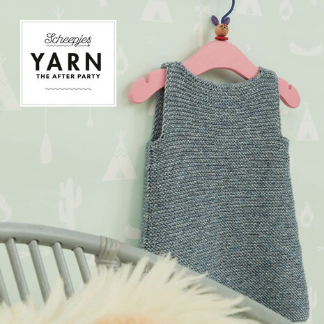 YARN The After Party nr.113 Cute As A Button Pinafore Nederlands